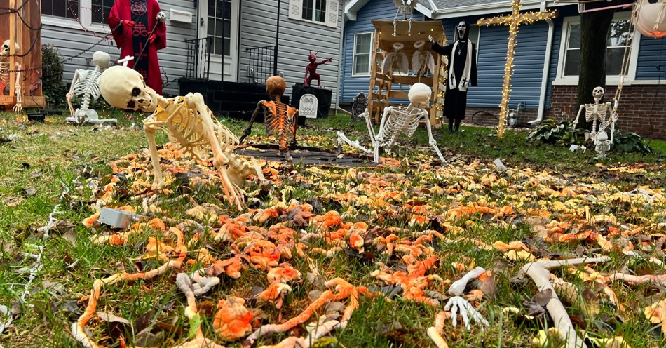 Hastings Parks and Recreation Department's Halloween Light Fight contest Winner Announced