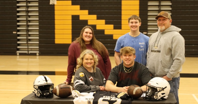 Johnson Signs With Chadron State Football 