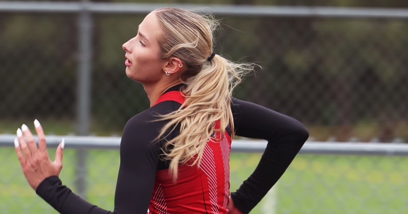 Slagles Sign with UNK